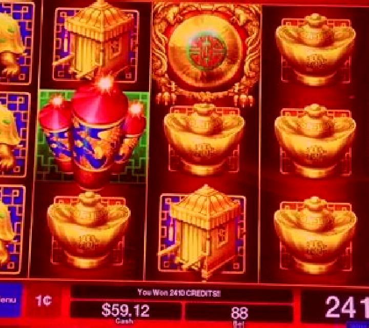 Emperor s Champion online slot
