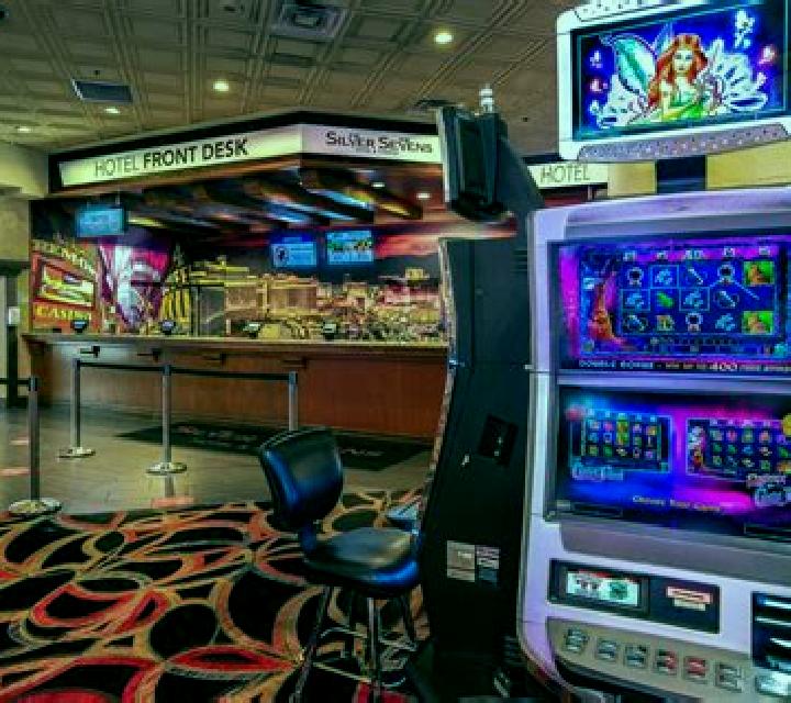 Forest Wedding slot machine