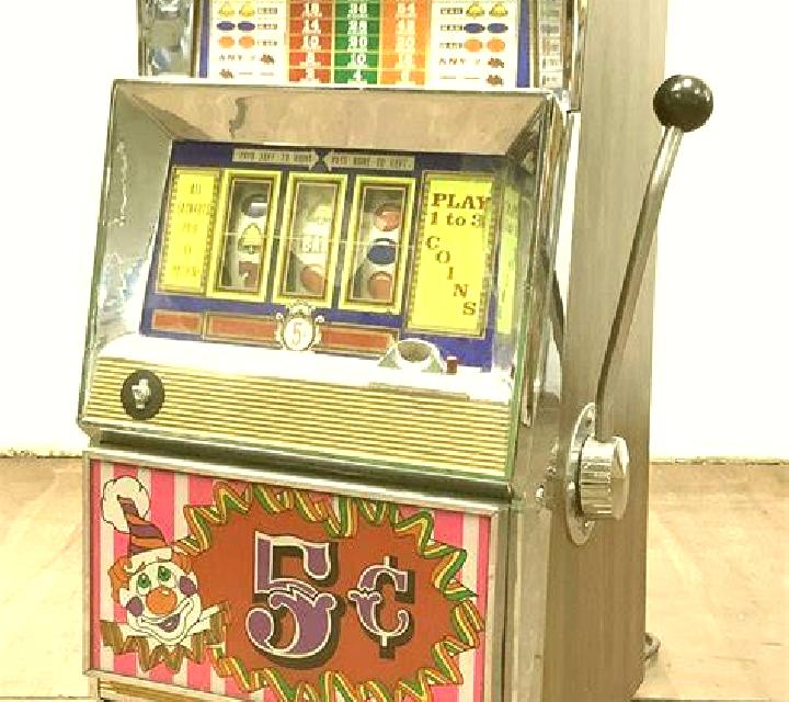 Moonstroke slot