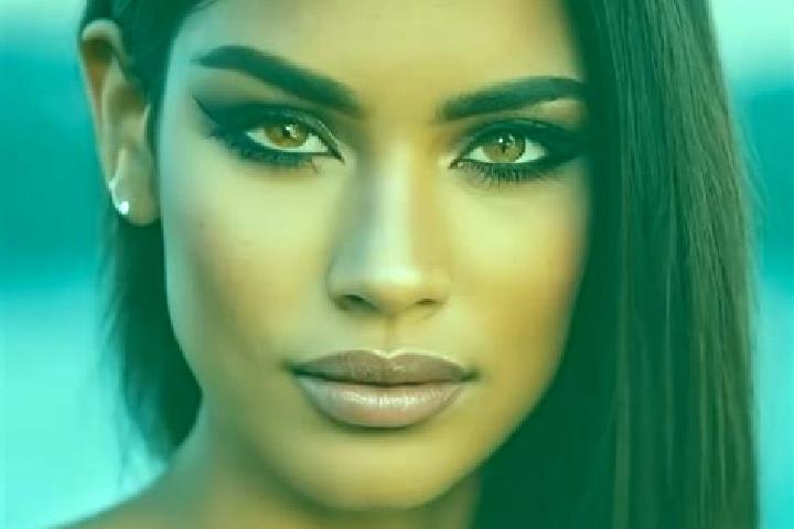NRVNA slot game
