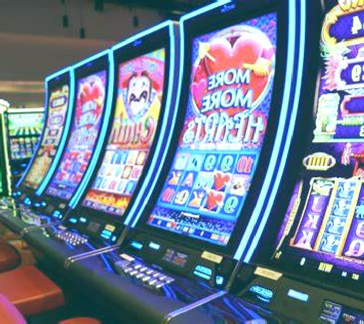 Rise of Julius slot game