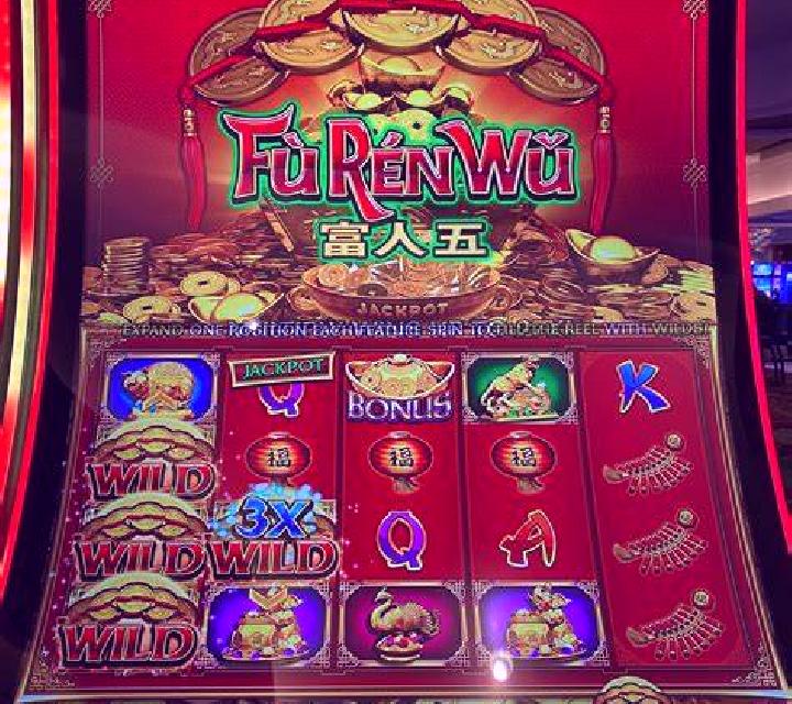 Slotris slot